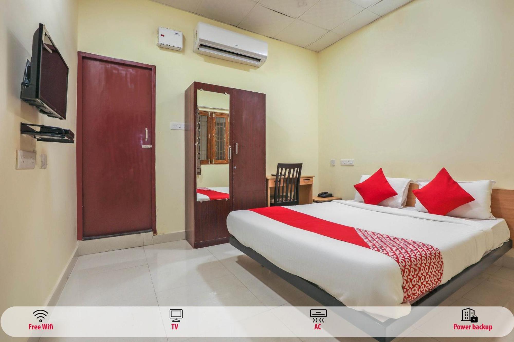 פונדיצ'רי Hotel O Om Sakthi Hotel מראה חיצוני תמונה
