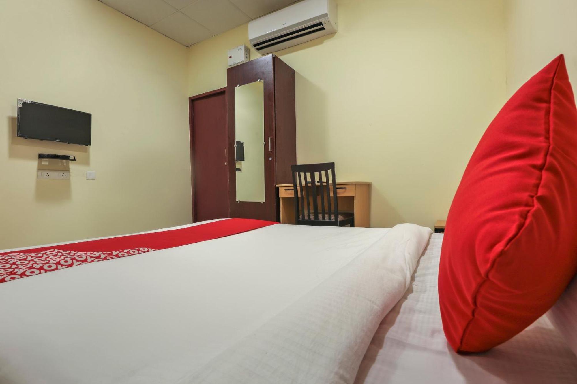 פונדיצ'רי Hotel O Om Sakthi Hotel מראה חיצוני תמונה
